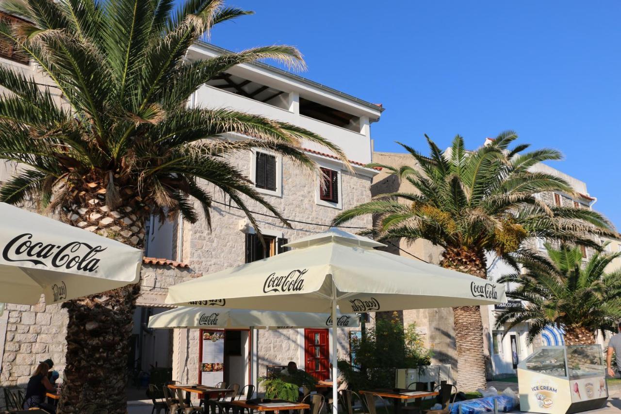 Apartment Penthouse & Apartment Studio Franci Pag Town Bagian luar foto