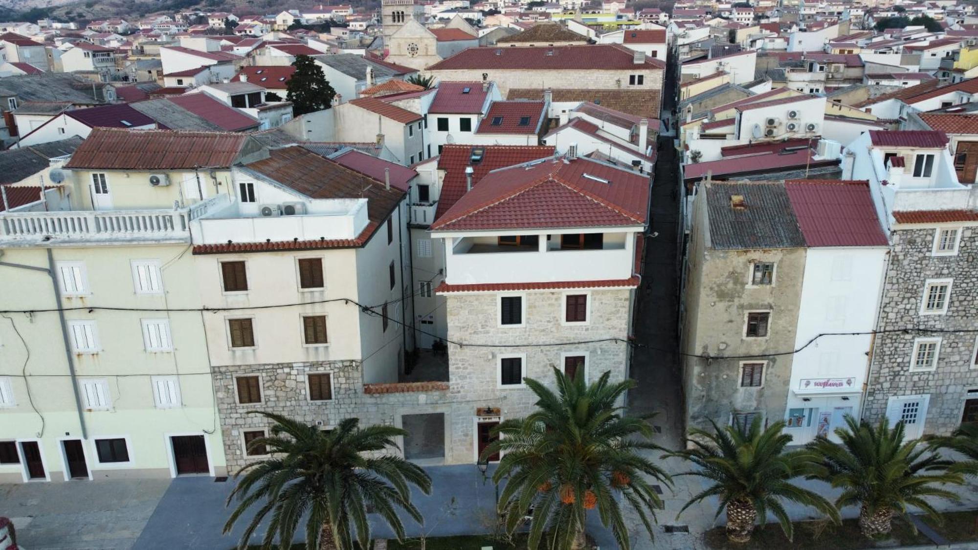 Apartment Penthouse & Apartment Studio Franci Pag Town Bagian luar foto
